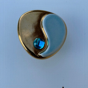 Channel lsland jewelry vintage ceramic pin